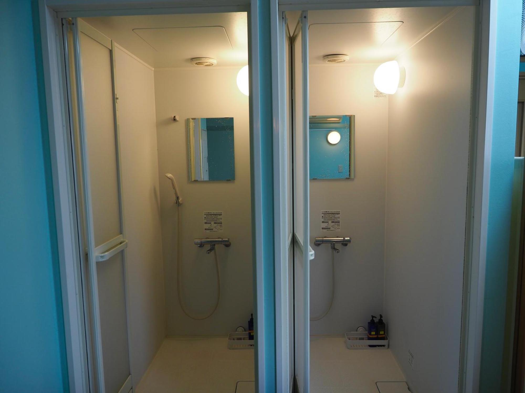 Capsule Hotel Block Room Tokyo Bagian luar foto